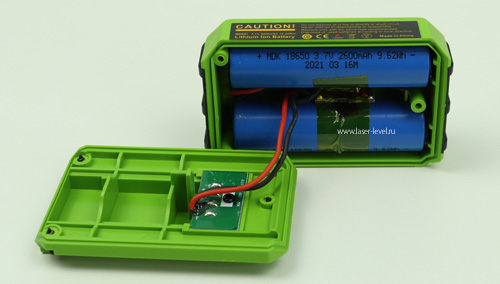 Разобранный литий ионный аккумулятор от лазерного уровня Huepar LS04CG