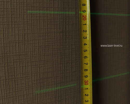 Толщина лазерных линий на 10 метрах у модели S04CG-L.
