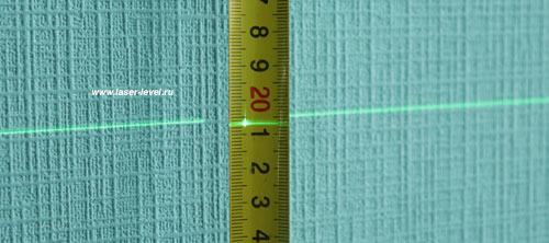 Толщина лазерных линий у электронного лазерного уровня Huepar DT03CG на 1 метре.